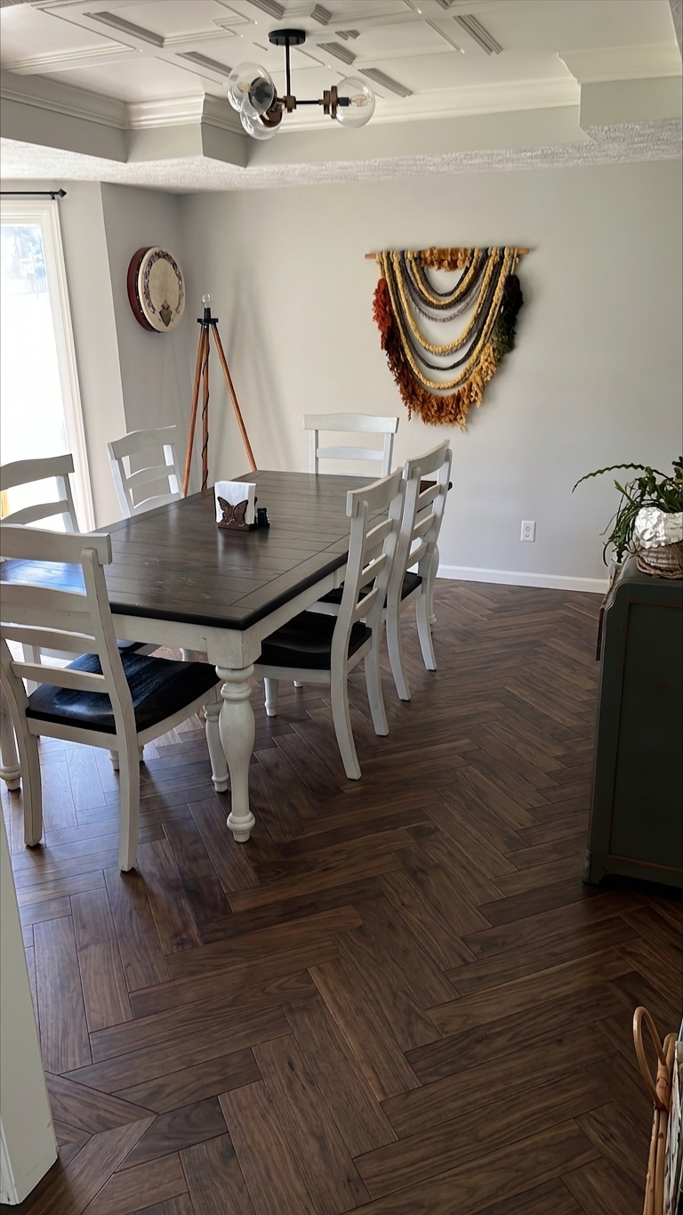Floor: Walnut — Herringbone